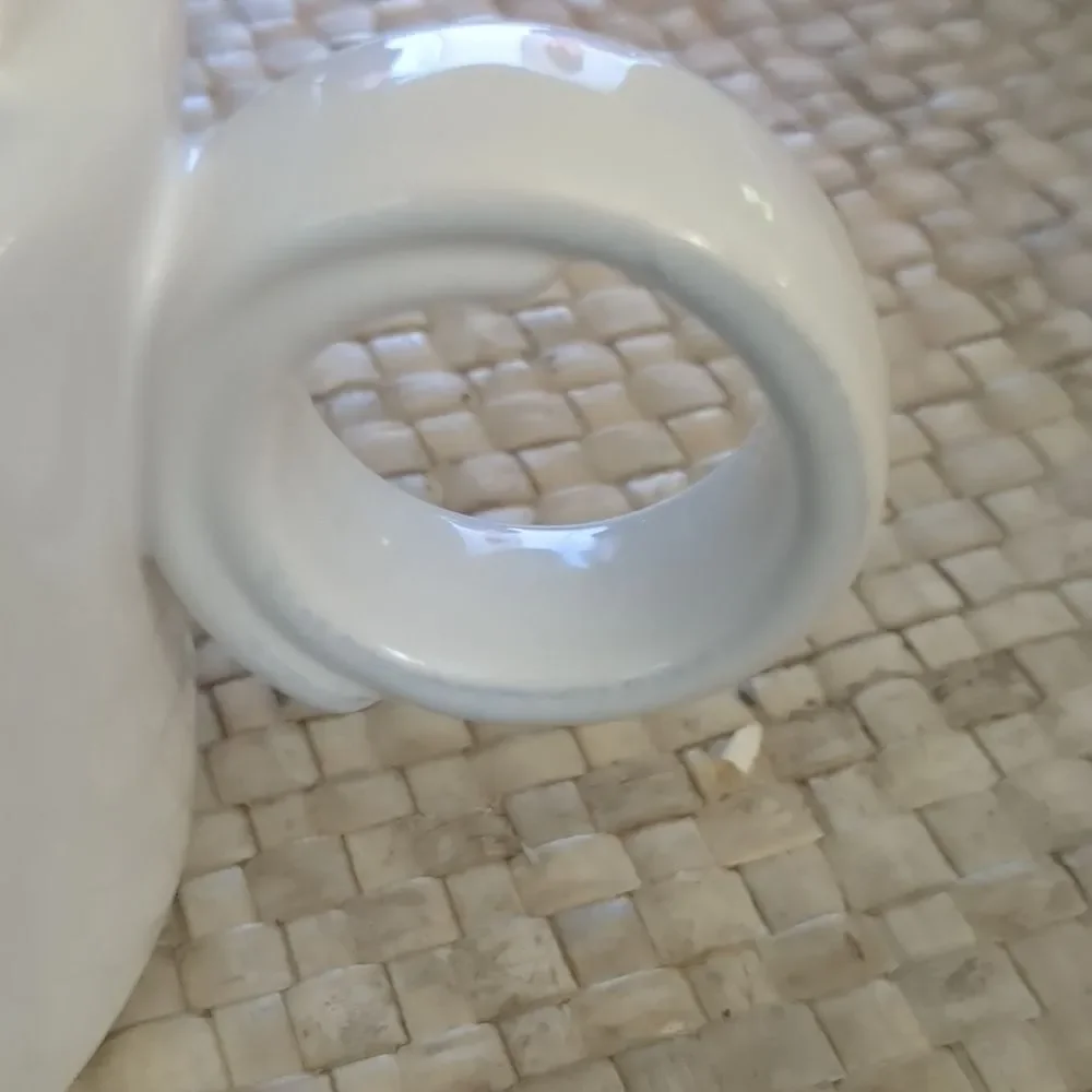 Fraiche For Williams Sonoma Chunky Pottery Pitcher tiny chip